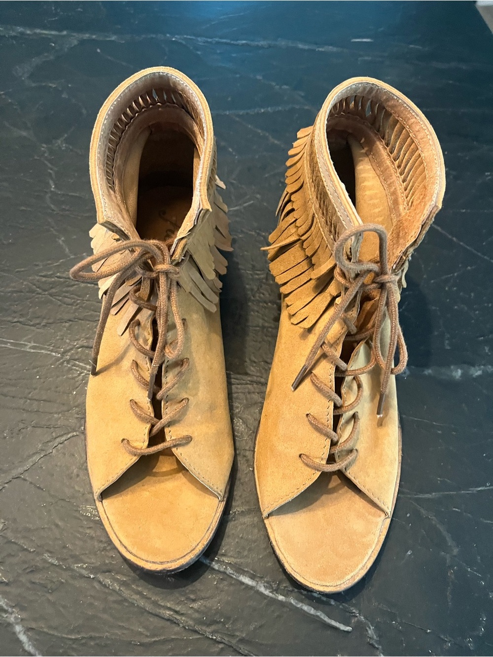 Free People Tan Suede Fringe Lace-Up Open-Toe Ankle Sandals